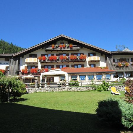Park Hotel Arnica Фалькаде Экстерьер фото