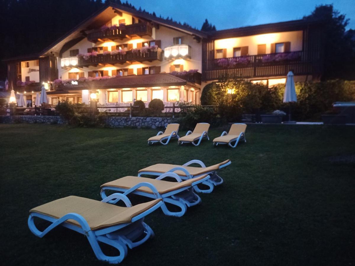 Park Hotel Arnica Фалькаде Экстерьер фото