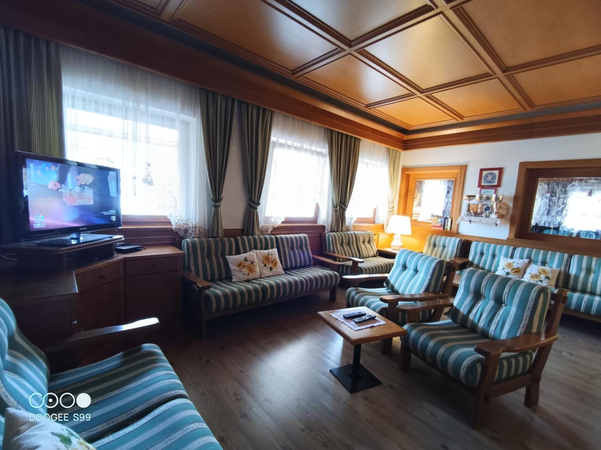 Park Hotel Arnica Фалькаде Экстерьер фото